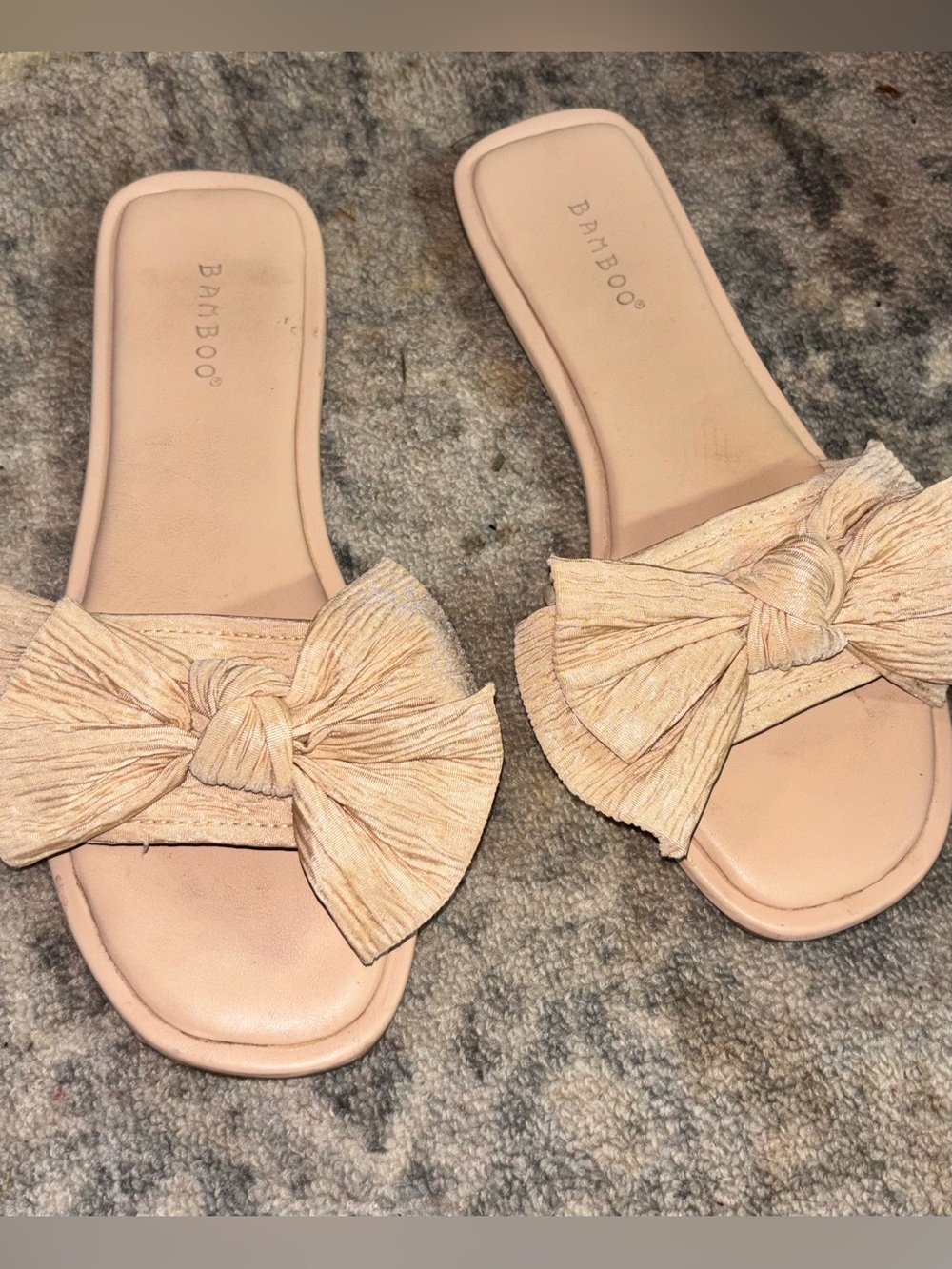 BAMBOO Nude Bow Slide Mules